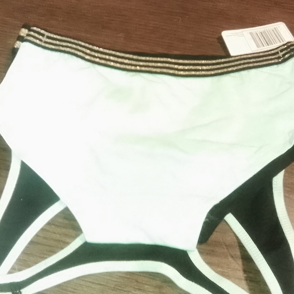 Tinkerbell 3-pack Underwear and Bra Set - Picture 4 of 7